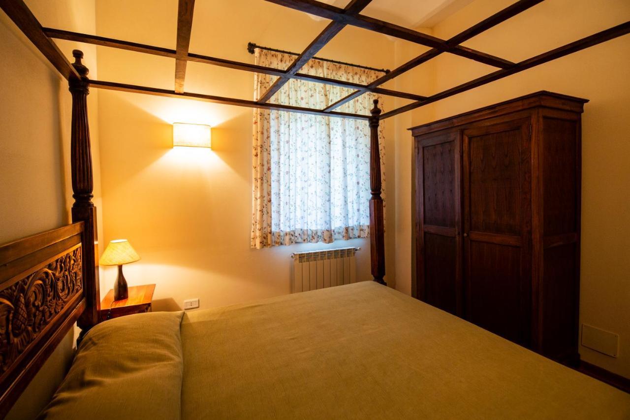 Agriturismo Lago Di Mezzano Valentano Exterior foto