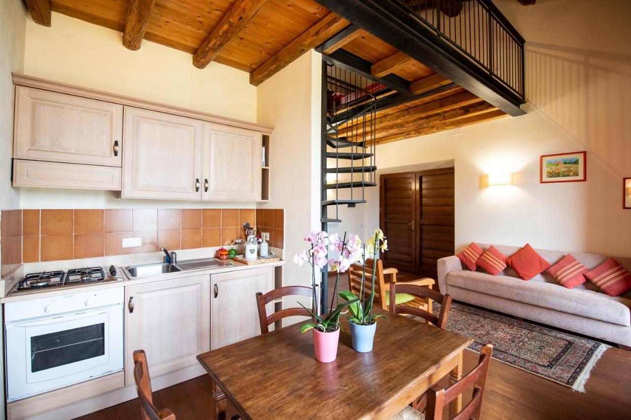Agriturismo Lago Di Mezzano Valentano Exterior foto